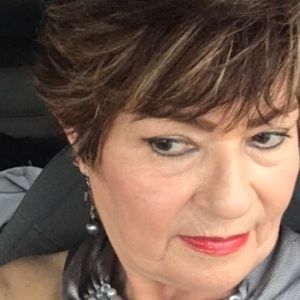 Meet your Posher, Consuelo